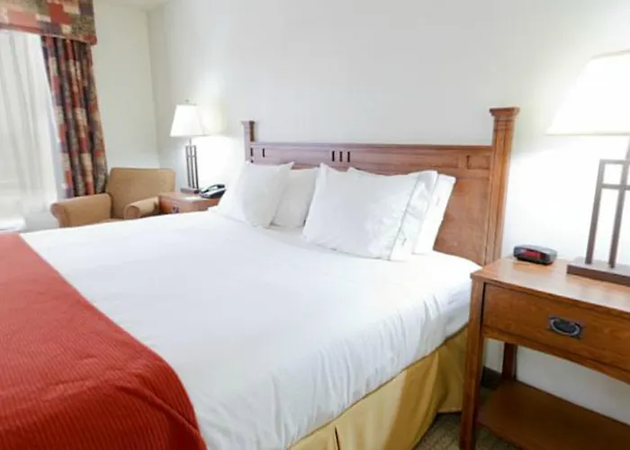 Express & By Ihg Hotel Mattoon